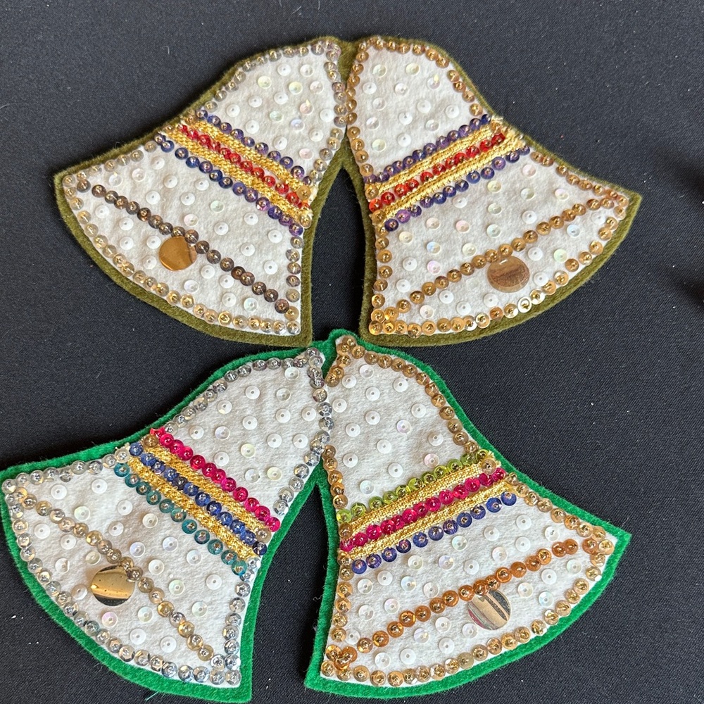 Handmade Holiday Bell and Poinsettia Embroidered Patches Holiday Table Decor - Picture 5 of 10